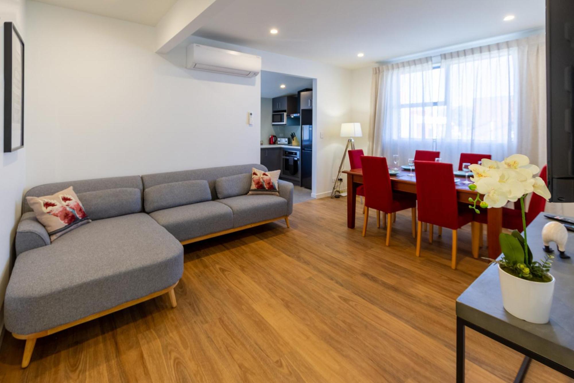 Charming 3 Bedroom Home Near Christchurch City Exterior foto